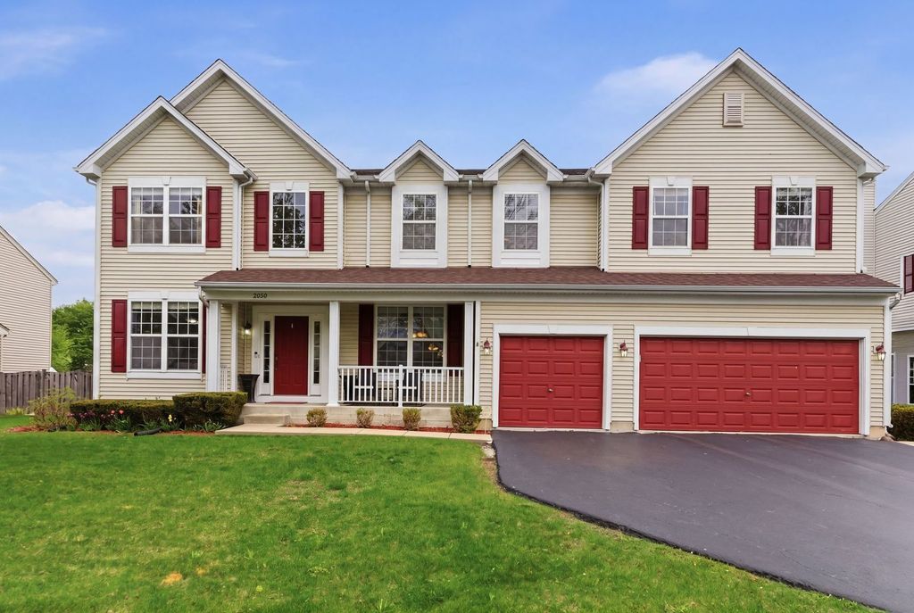 2546 W Autumn Drive, Round Lake, IL 60073
