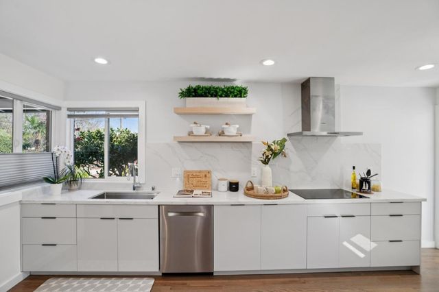 637 S Baywood Avenue, San Jose, CA 95128