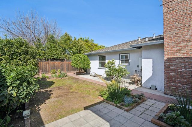 637 S Baywood Avenue, San Jose, CA 95128