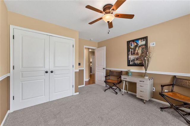 2301 Woodland Circle, Kearney, MO 64060