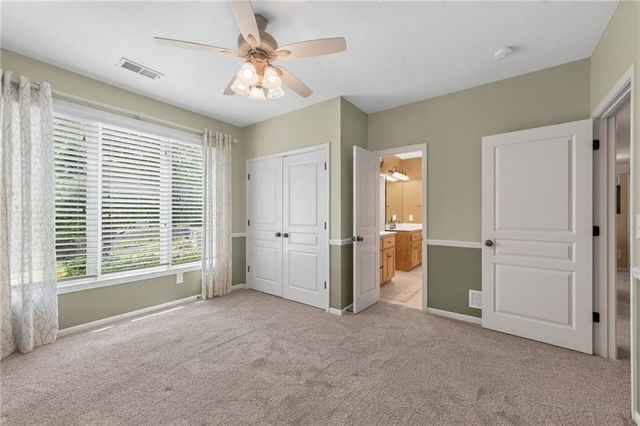 2301 Woodland Circle, Kearney, MO 64060