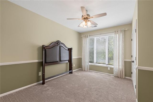 2301 Woodland Circle, Kearney, MO 64060