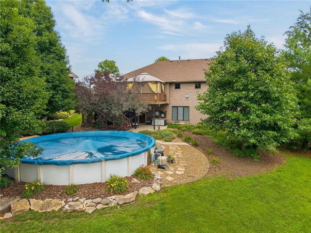2301 Woodland Circle, Kearney, MO 64060