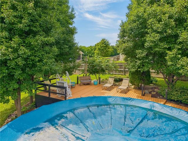 2301 Woodland Circle, Kearney, MO 64060