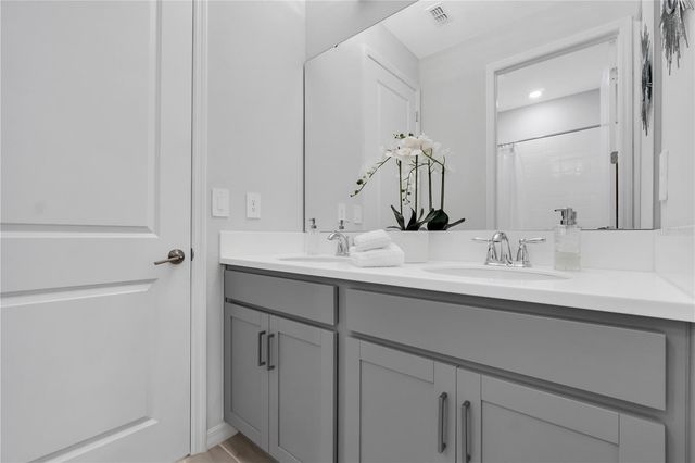 2845 HIGH POINTE STREET, Clermont, FL 34711