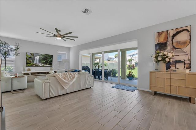 2845 HIGH POINTE STREET, Clermont, FL 34711