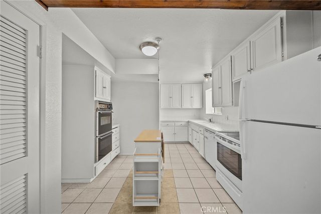 22647 Margarita Drive, Woodland Hills, CA 91364