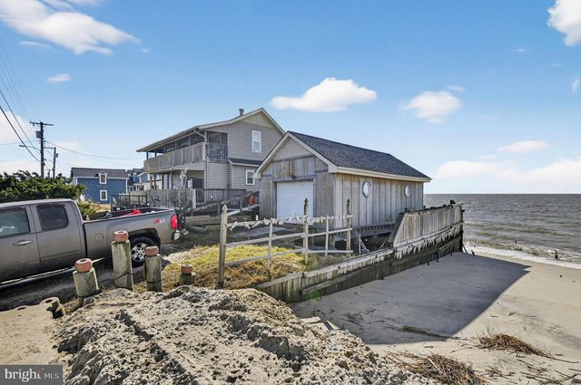 114 DELAWARE AVE, Fortescue, NJ 08321