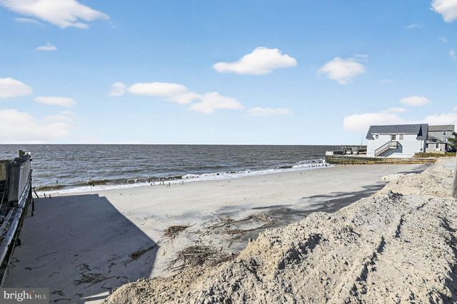 114 DELAWARE AVE, Fortescue, NJ 08321