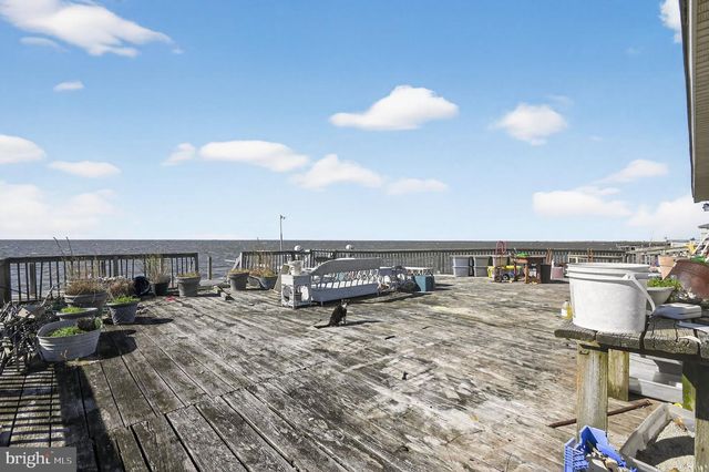 114 DELAWARE AVE, Fortescue, NJ 08321