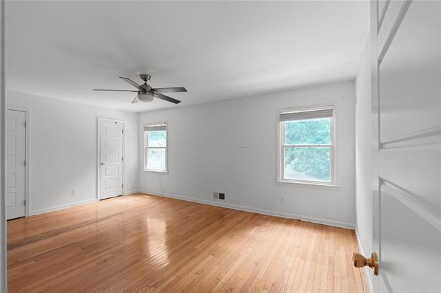 212 Kings Row, Marietta, GA 30067