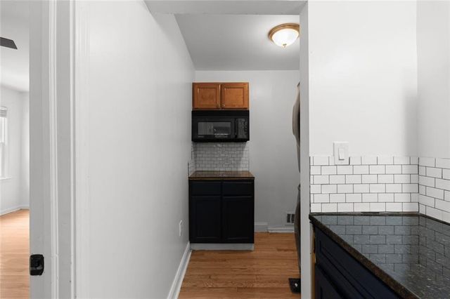 212 Kings Row, Marietta, GA 30067