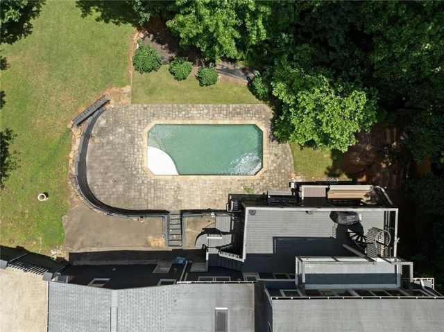 212 Kings Row, Marietta, GA 30067