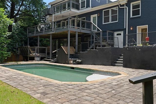 212 Kings Row, Marietta, GA 30067