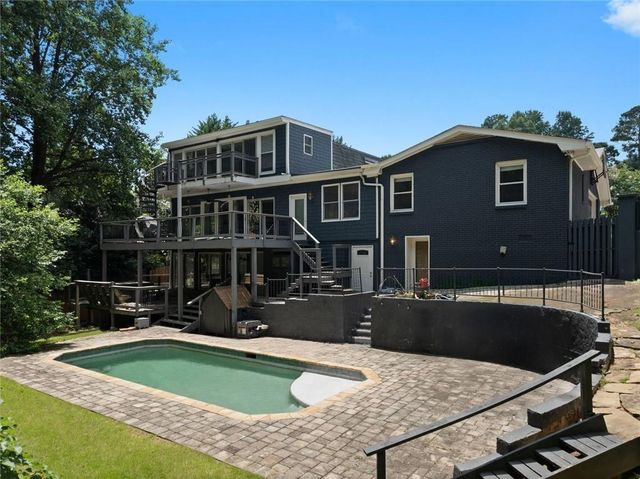 212 Kings Row, Marietta, GA 30067