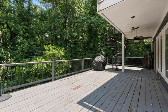 212 Kings Row, Marietta, GA 30067