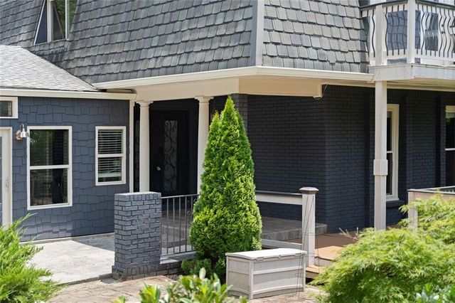 212 Kings Row, Marietta, GA 30067