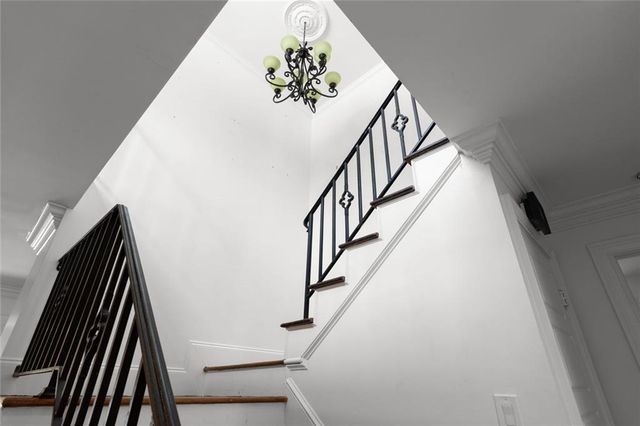 212 Kings Row, Marietta, GA 30067