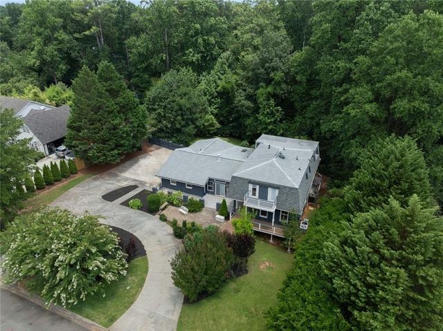212 Kings Row, Marietta, GA 30067