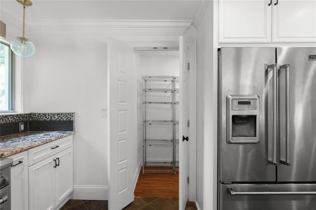 212 Kings Row, Marietta, GA 30067