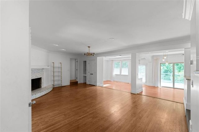 212 Kings Row, Marietta, GA 30067