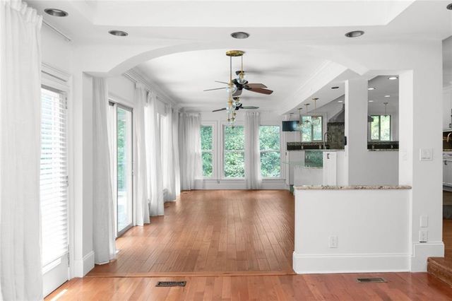 212 Kings Row, Marietta, GA 30067