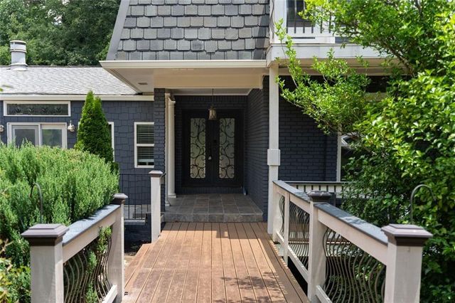 212 Kings Row, Marietta, GA 30067