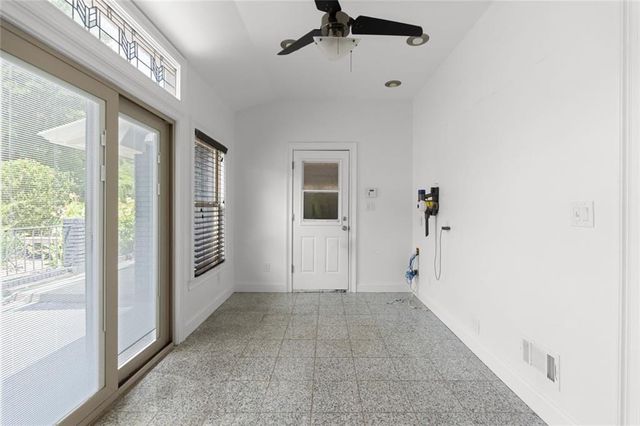 212 Kings Row, Marietta, GA 30067