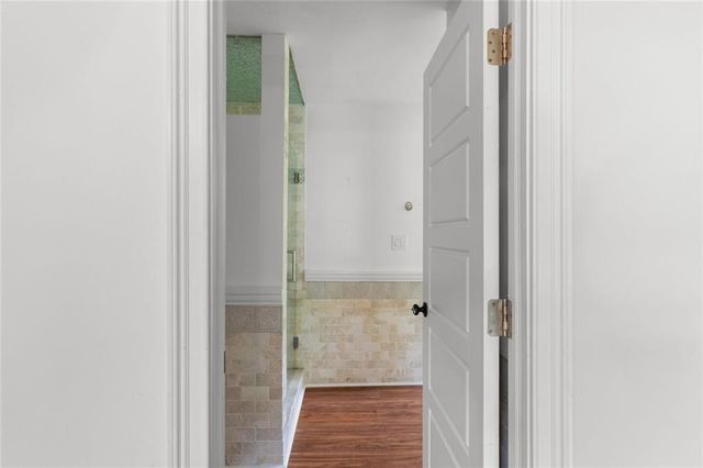 212 Kings Row, Marietta, GA 30067