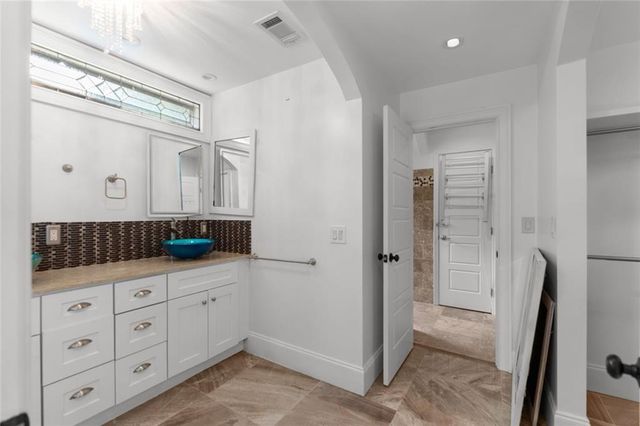 212 Kings Row, Marietta, GA 30067