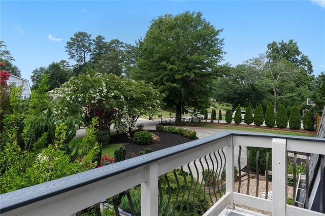212 Kings Row, Marietta, GA 30067