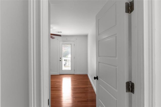212 Kings Row, Marietta, GA 30067