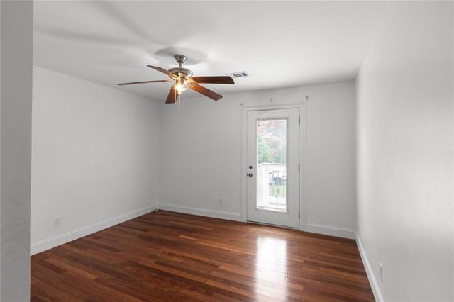 212 Kings Row, Marietta, GA 30067