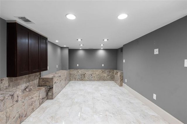 212 Kings Row, Marietta, GA 30067