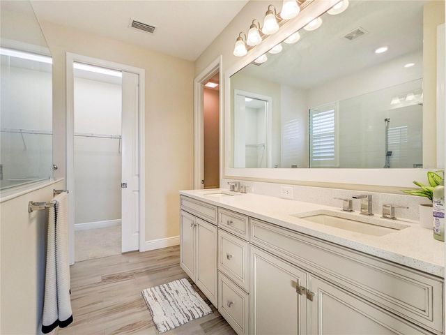 1045 CROSSWIND AVENUE, Sarasota, FL 34240