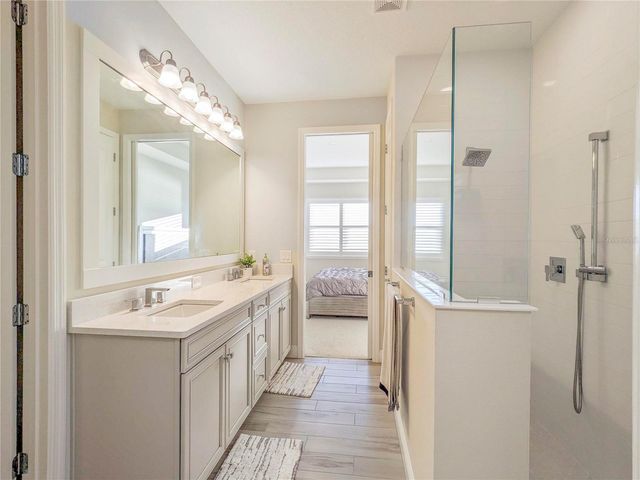 1045 CROSSWIND AVENUE, Sarasota, FL 34240