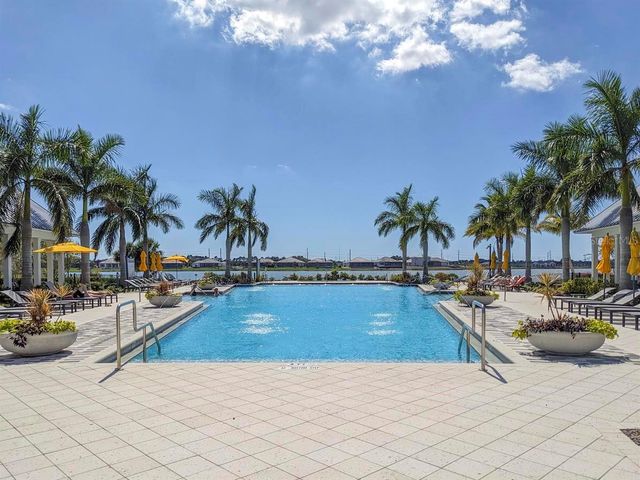 1045 CROSSWIND AVENUE, Sarasota, FL 34240