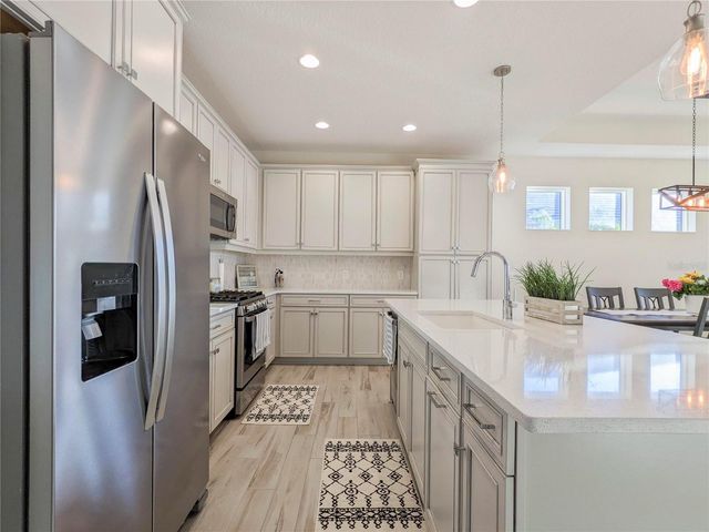 1045 CROSSWIND AVENUE, Sarasota, FL 34240