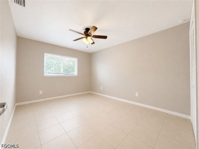 1107 SE 46th LN E, Cape Coral, FL 33904