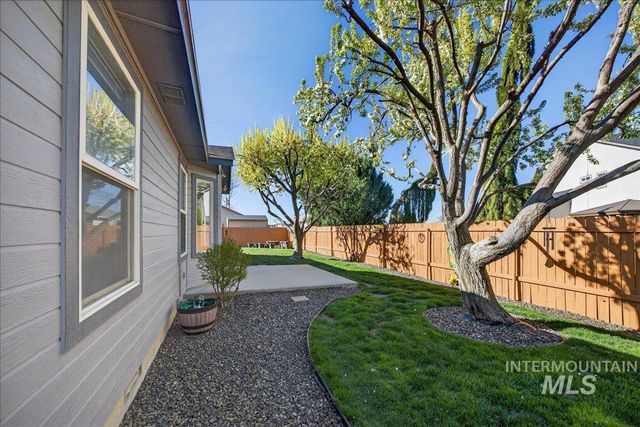 3408 S Michigan Ave, Caldwell, ID 83605