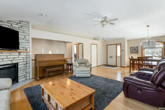 23775 Raber Court, Elkhart, IN 46517