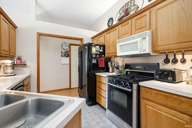 23775 Raber Court, Elkhart, IN 46517