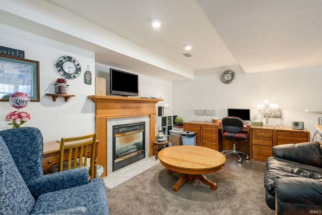 23775 Raber Court, Elkhart, IN 46517