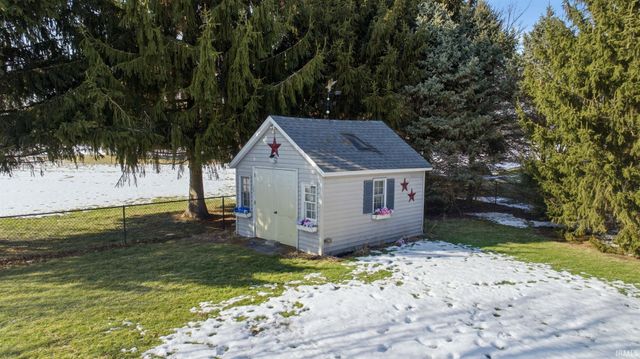 23775 Raber Court, Elkhart, IN 46517