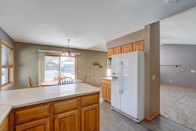 226 Bowlavard Avenue, Belleville, WI 53508