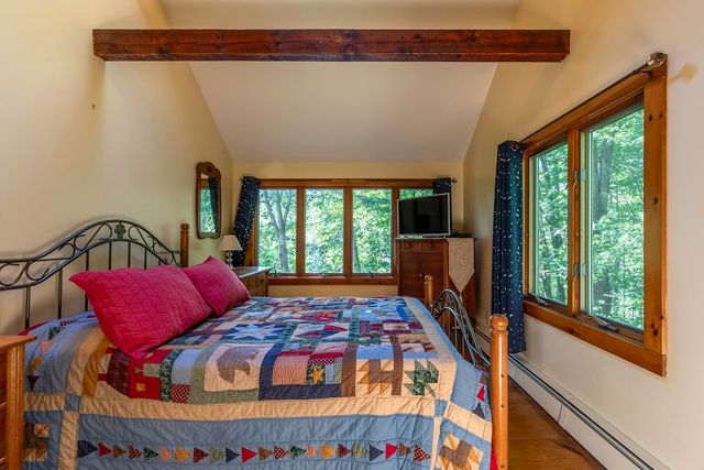112 Robin Hill Road, Townshend, VT 05353
