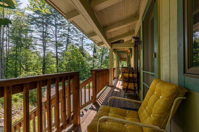 112 Robin Hill Road, Townshend, VT 05353