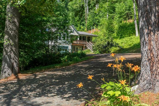 112 Robin Hill Road, Townshend, VT 05353