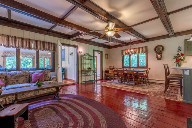 112 Robin Hill Road, Townshend, VT 05353