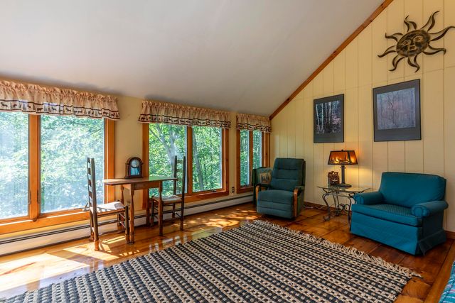 112 Robin Hill Road, Townshend, VT 05353